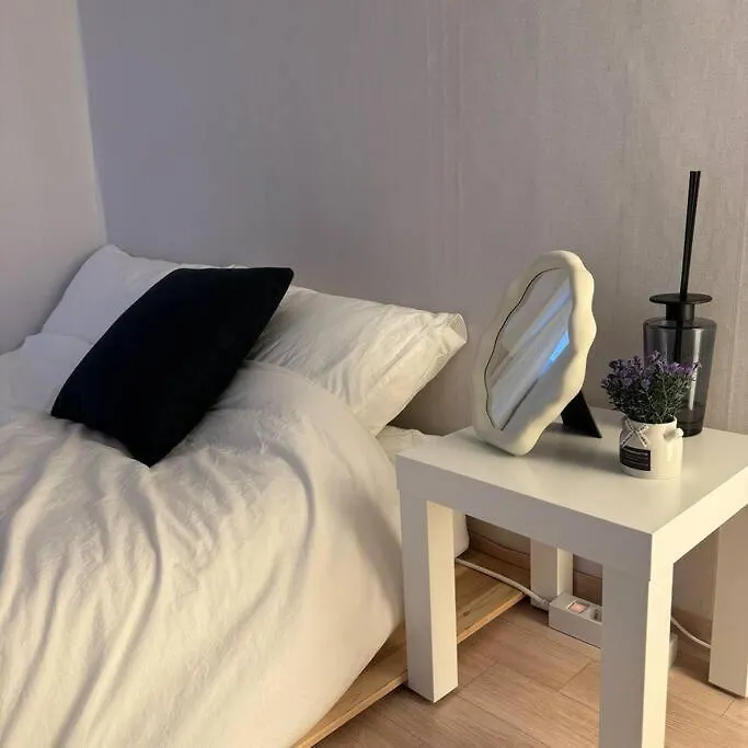 Little Ground Apartment Seoul